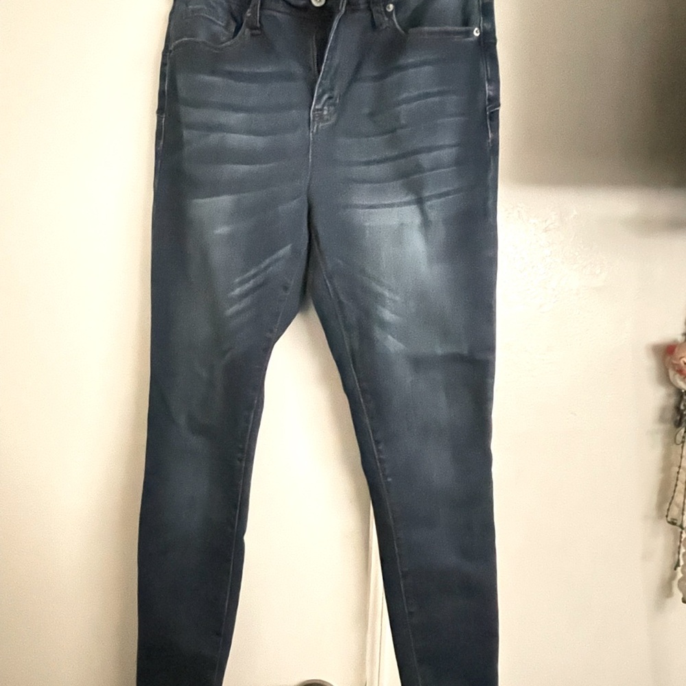 Women's Blue Jeans,new without tag.